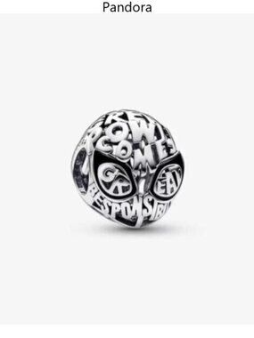 Pandora Marvel Spider-Man Mask Charm